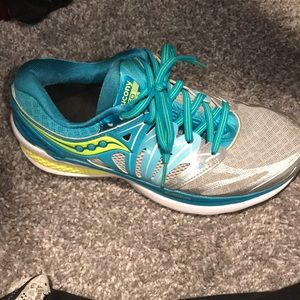 Saucony running shoes